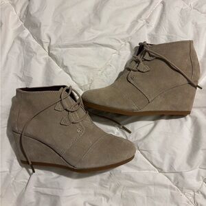 Tom’s Suede Wedge Ankle Boots